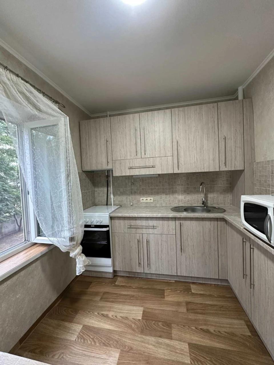 Супер пропозиція,2 к.квартира,новий ремонт,вул.Радужна!