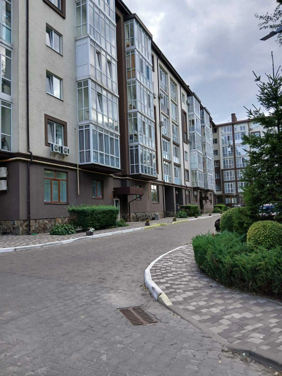 1 ком. квартира метро Теремки, Гатное, ул. Институтская, 53.