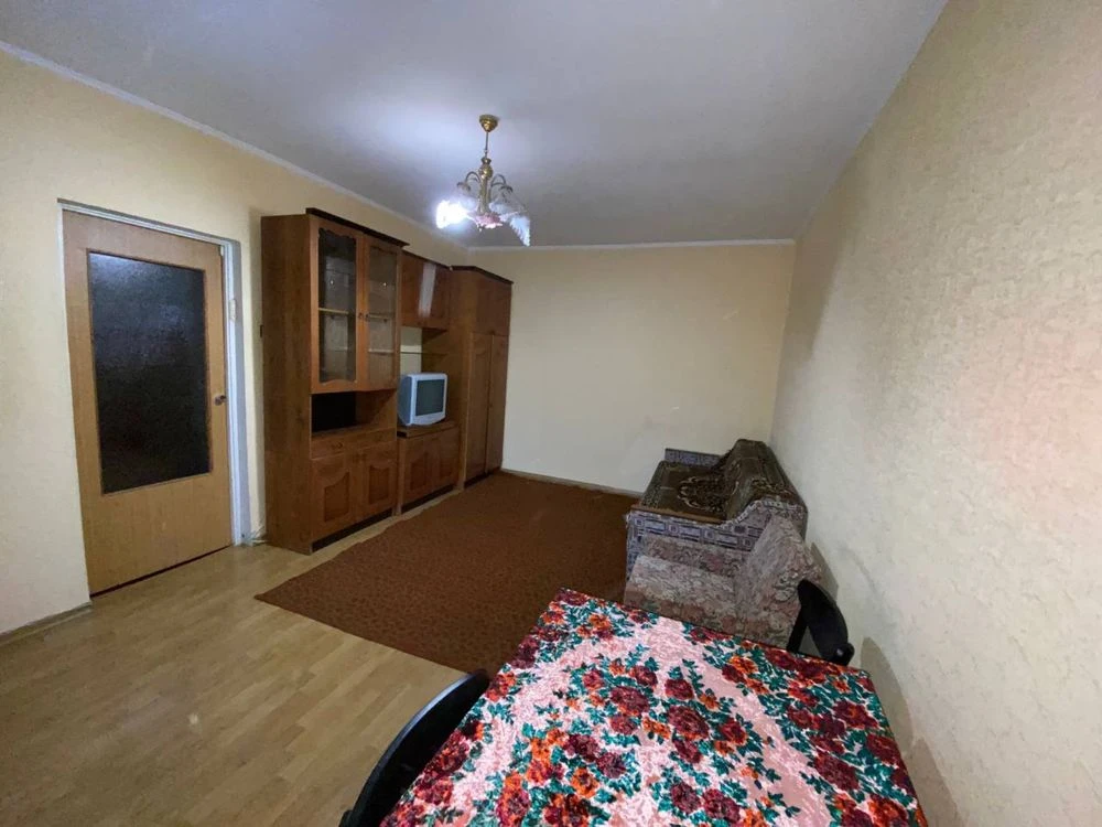 Продаж 3 кімнатної квартири метро Харьківська