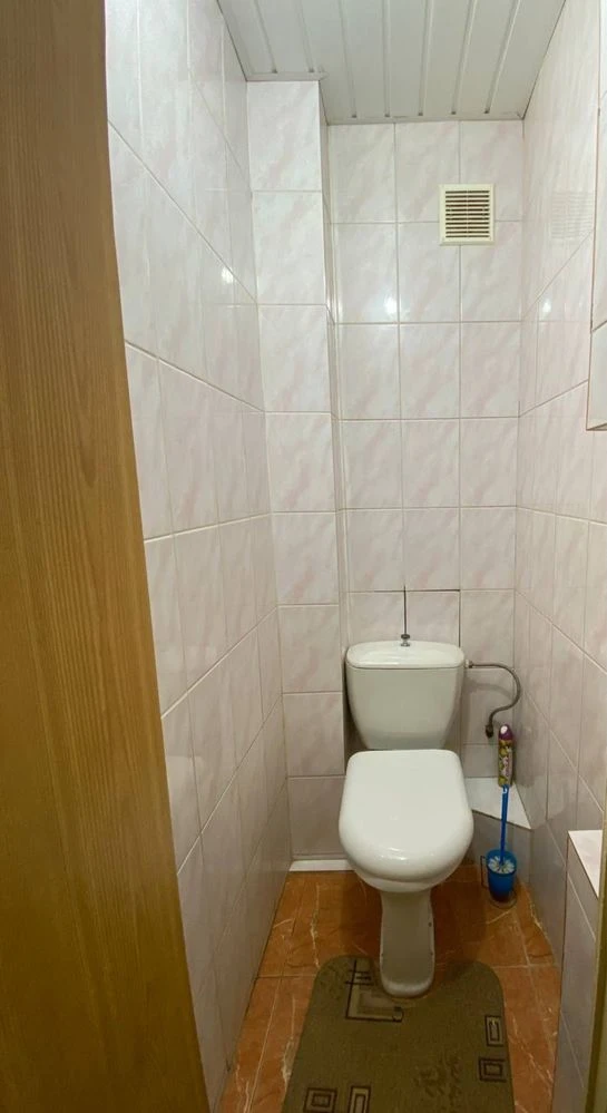 Продаж 3 кімнатної квартири метро Харьківська