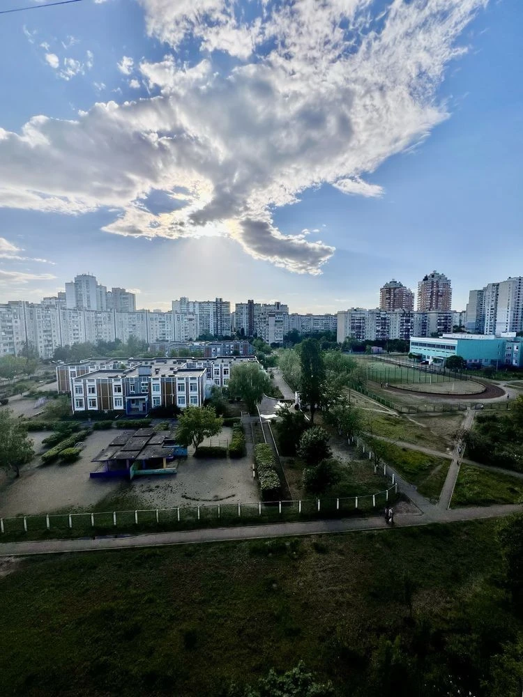 Без КОМІСІЇ! Продаж квартири 1к проспект Червоної Калини, 79