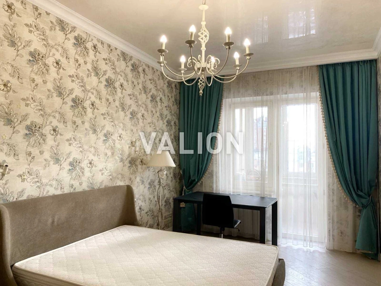 Без% Продаж 4 кім. квартири 167м в ЖК Оазіс, просп. Івасюка,