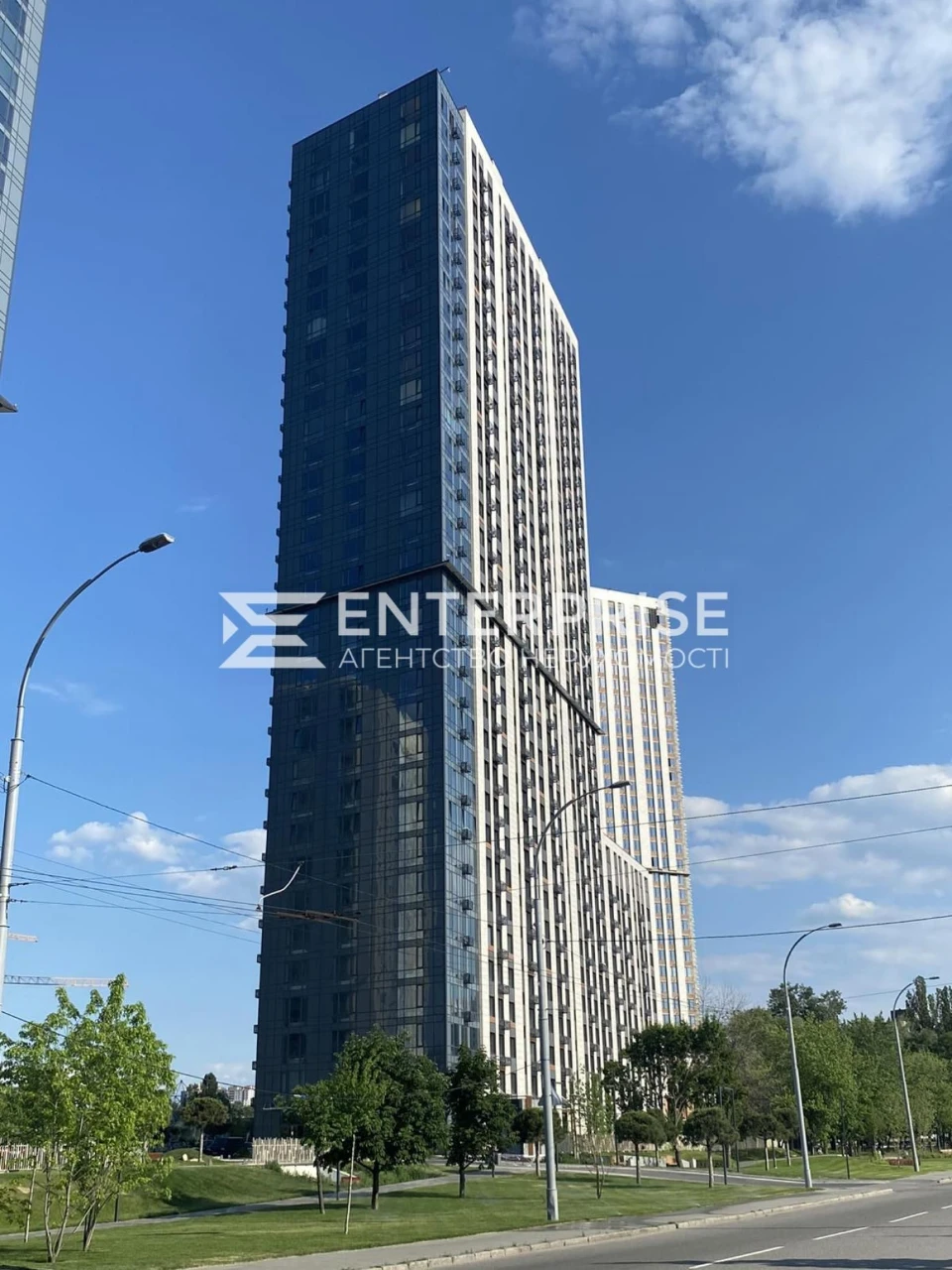 Без комісії! ЖК Метрополіс. Продаж 1-к 39.5 м2  вул. Заболот