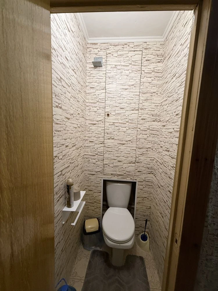 Чудова тепла 1 кімнатна м. Вирлиця 70 м, лоджія 7 м, видова,