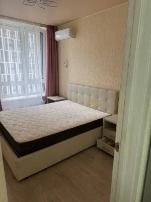 Продам 1 ком квартиру ЖК славутич Осокорки Позняки