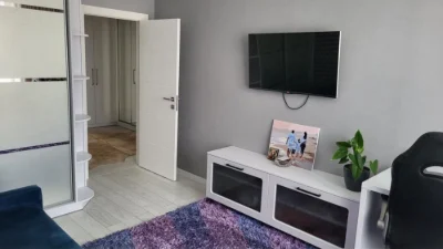 Продам 3 к кв вул. Драгоманова 10, в ЖК є генератор! Гарний