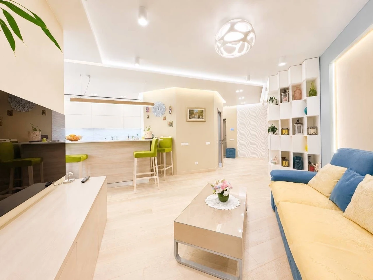БЕЗ КОМІСІЇ! ПРОДАЄТЬСЯ 3-х кімн. кв. 117,66 м2, вул. Переми