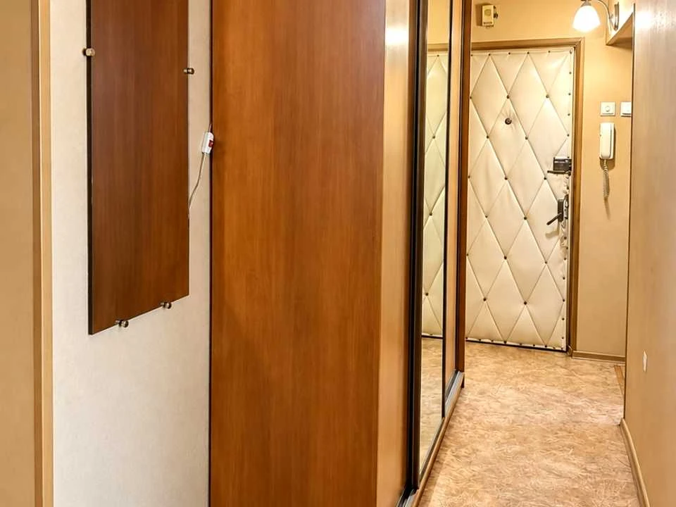 Квартира. Київ, Привокзальна вул.