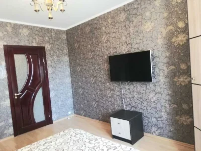Виноградар, продам  гарну 3-х кiмнатну квартиру з ремонтом