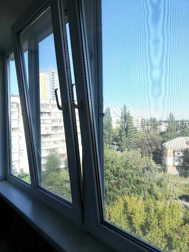 Виноградар, продам  гарну 3-х кiмнатну квартиру з ремонтом