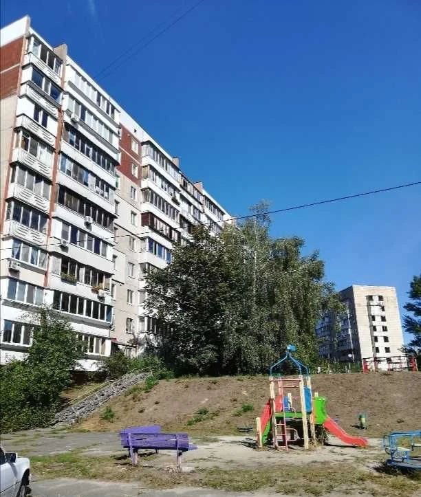 Виноградар, продам  гарну 3-х кiмнатну квартиру з ремонтом