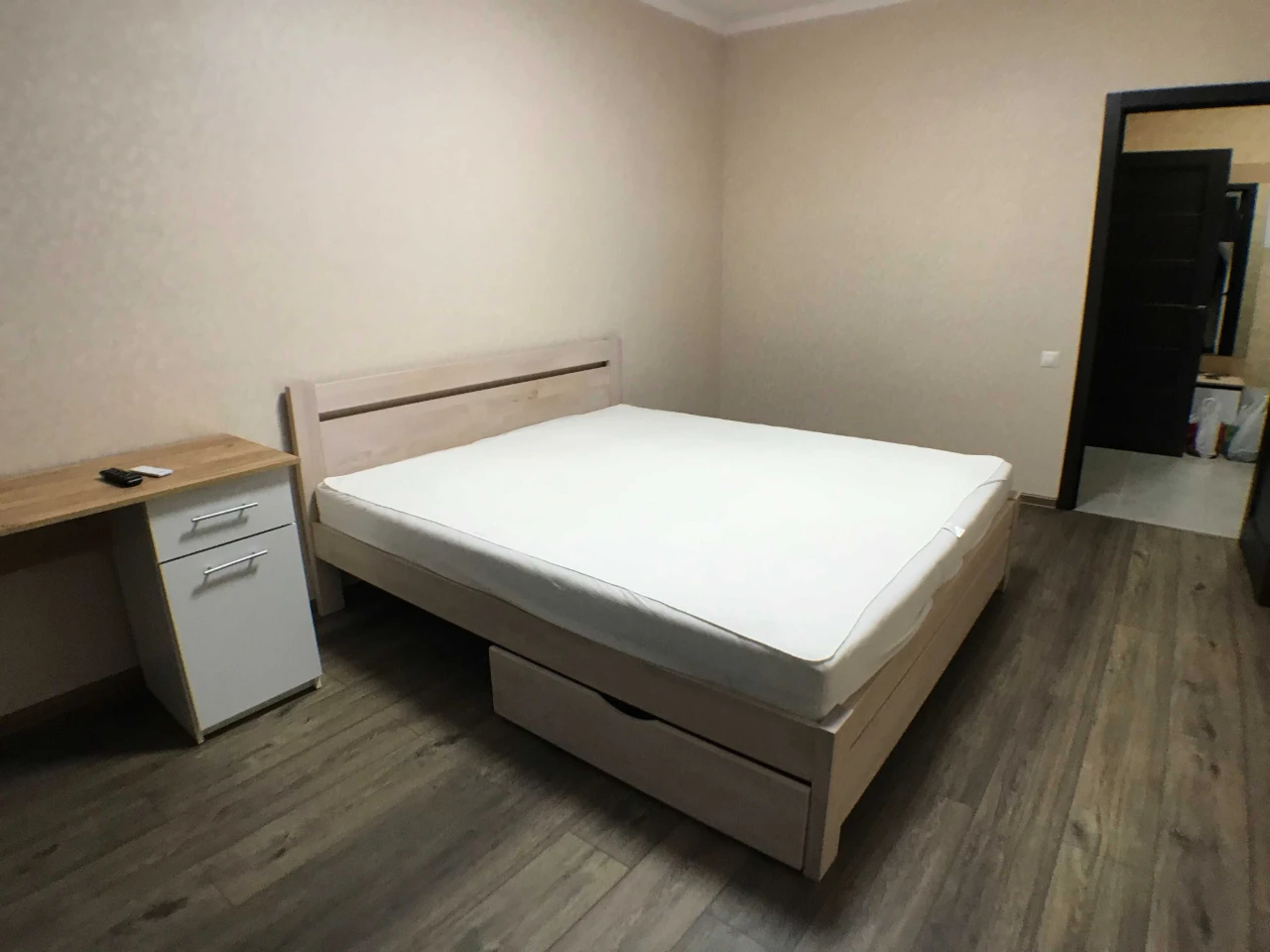 47м2 з ремонтом у ЖК Деміївка, вул. Деміївська 16, 9 поверх,