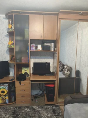 Продам однокімнатну квартиру вул.Симиренко б.26а