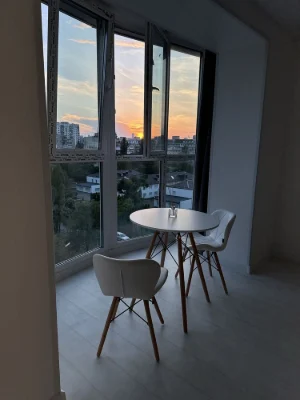 Продам 1-кімнатну квартиру-студію 35 м² з ремонтом та панора