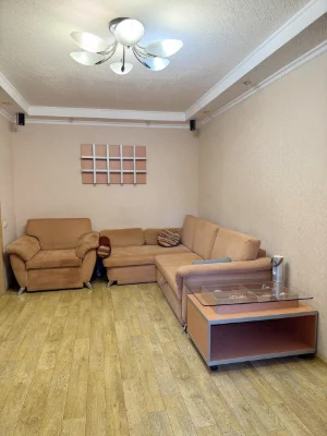 Без %! Продам чудову квартиру на Теліги 35-г!