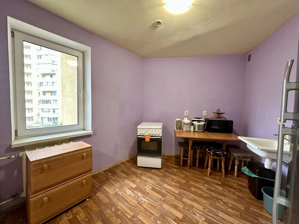 3к квартира 95м2 4 этаж Троещина Бальзака 4а