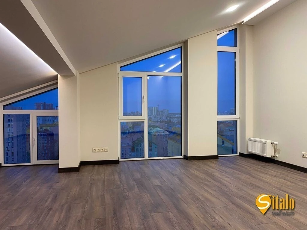 Продаж 2-кімнатної квартири 80 м², Регенераторна вул.
