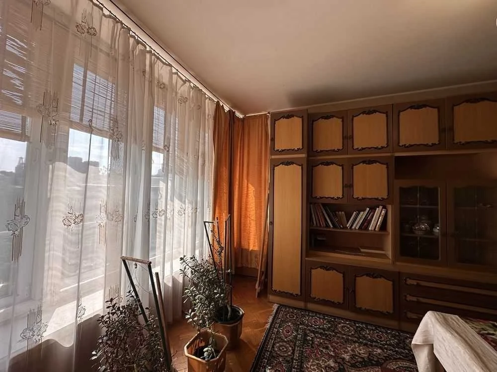 Продаж 3-кімнатної квартири 94 м², Михайла Донця вул., Омеля