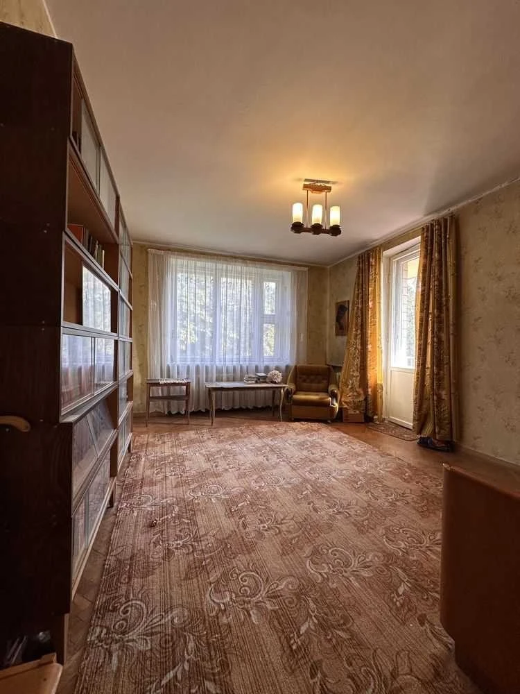 Продаж 3-кімнатної квартири 94 м², Михайла Донця вул., Омеля