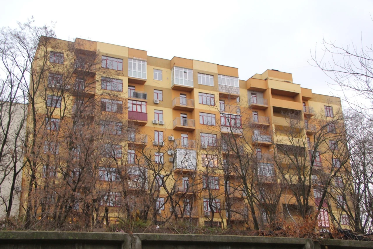 Продаж 1-кімнатної квартири 36 м², Євгена Коновальця вул., 3