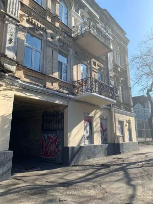 Ексклюзивний Поділ! 1к квартира 33 м² | 100 м метро | Парком