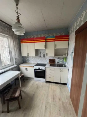 Продаж 3-к квартири 71,6 м² — 8 хв пішки до ст. м. Теремки в