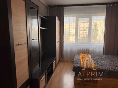 Продаж 1к квартири на вул. Північна, метро Героїв Дніпра