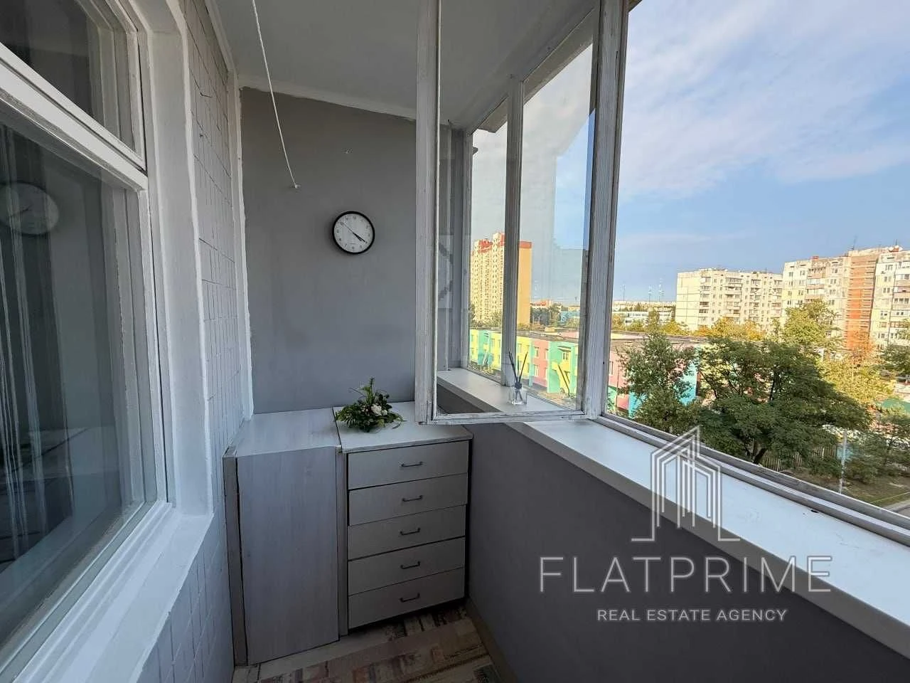 Продаж 1к квартири на вул. Північна, метро Героїв Дніпра