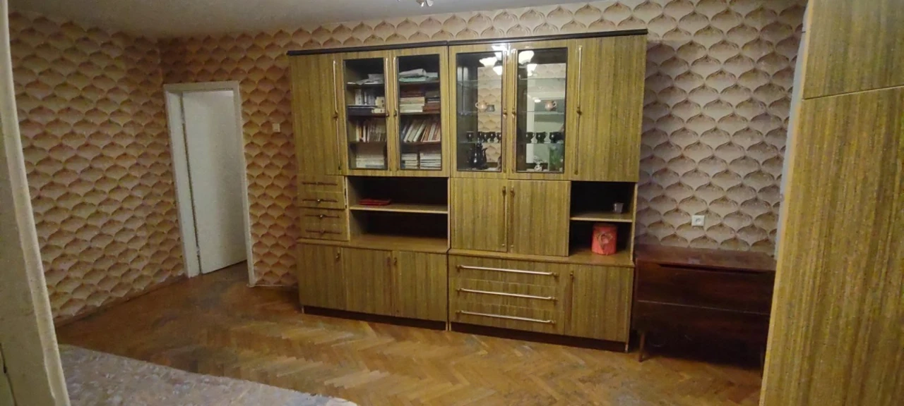 3-room apartment for sale 57 m², Akademika Tupoleva St.,