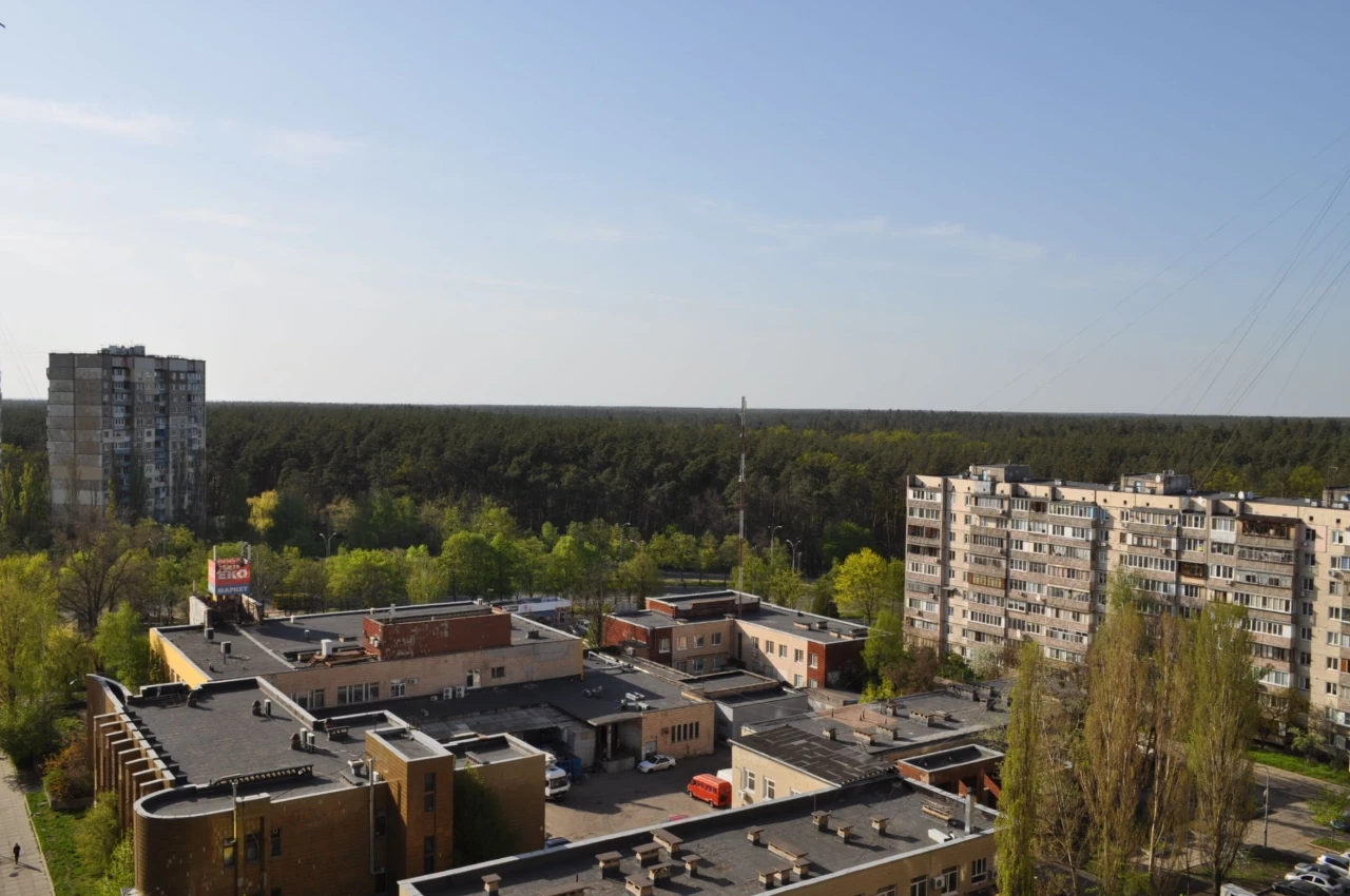 Продаж трикімнатної квартири  Гонгазде 18ж, євроремонт, БЕЗ