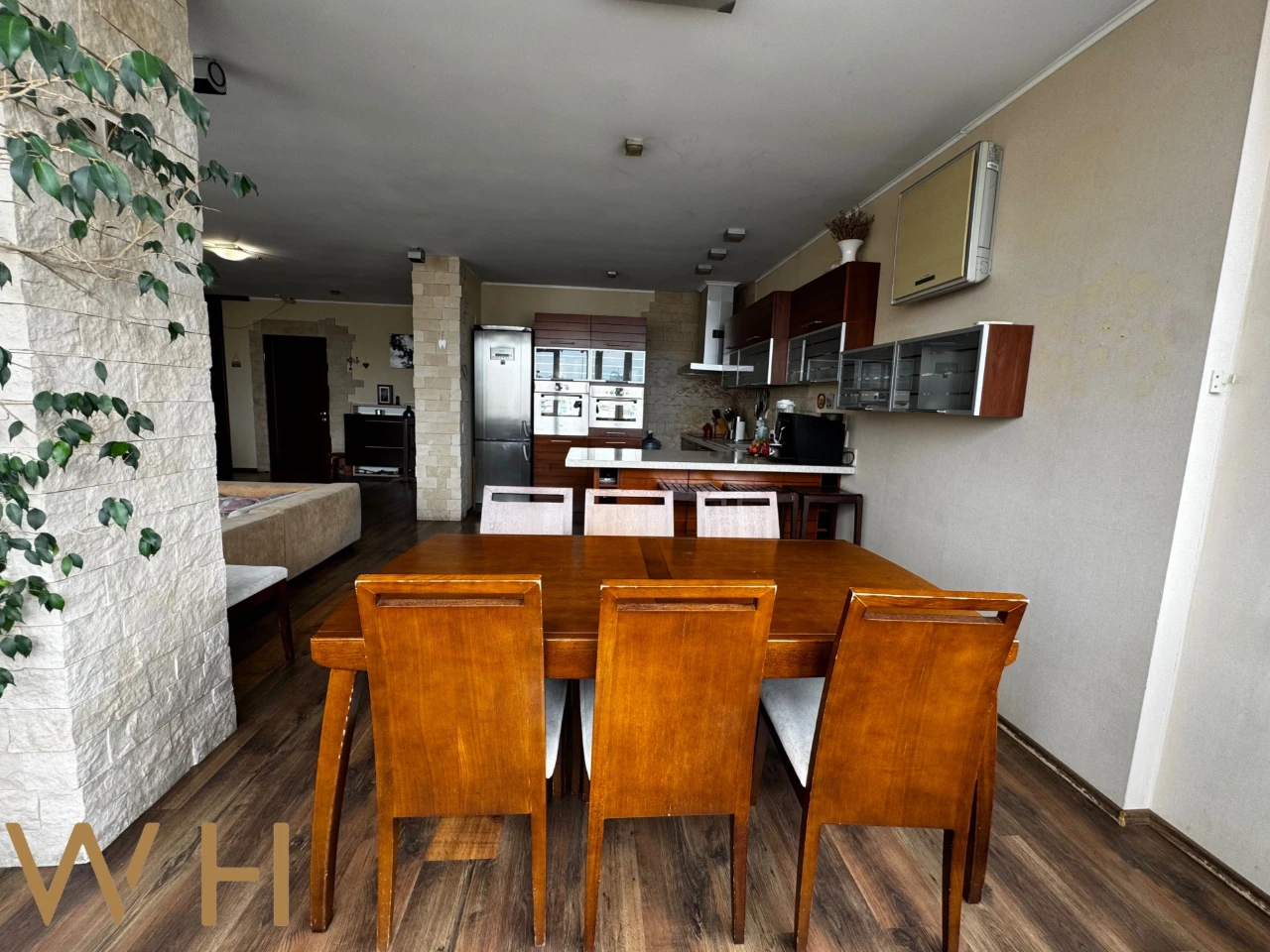 Продаж 4кім. 129m² вул. Велика Китаївська 10А. Голосіївський