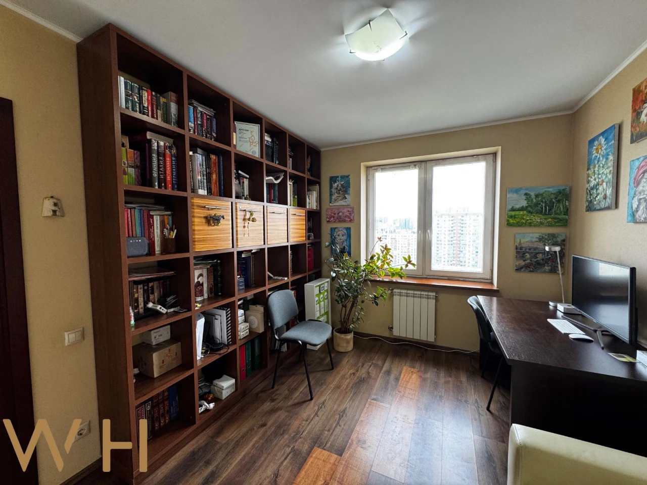 Продаж 4кім. 129m² вул. Велика Китаївська 10А. Голосіївський