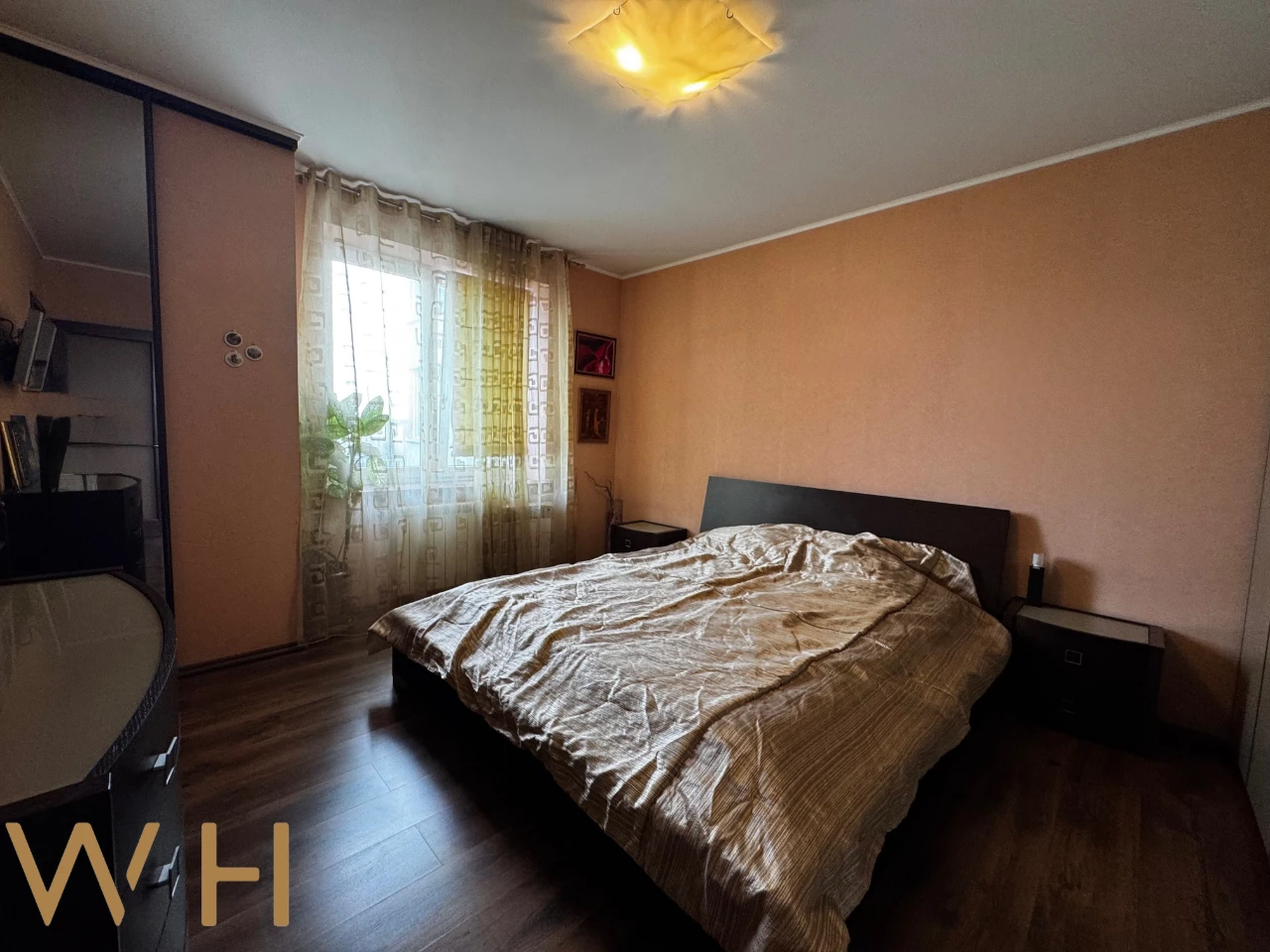 Продаж 4кім. 129m² вул. Велика Китаївська 10А. Голосіївський