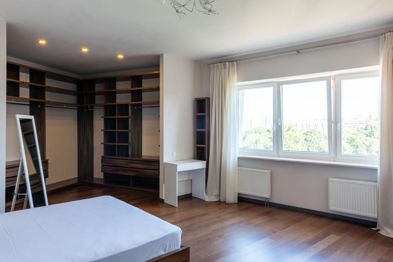 Без % Продаж квартири 244, 6 м кв, Гетьмана Павла Скоропадсь