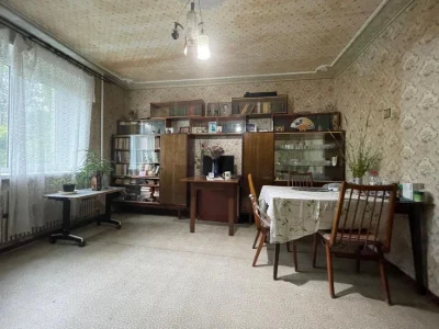Sportivnaya. Two-room apartment for sale.