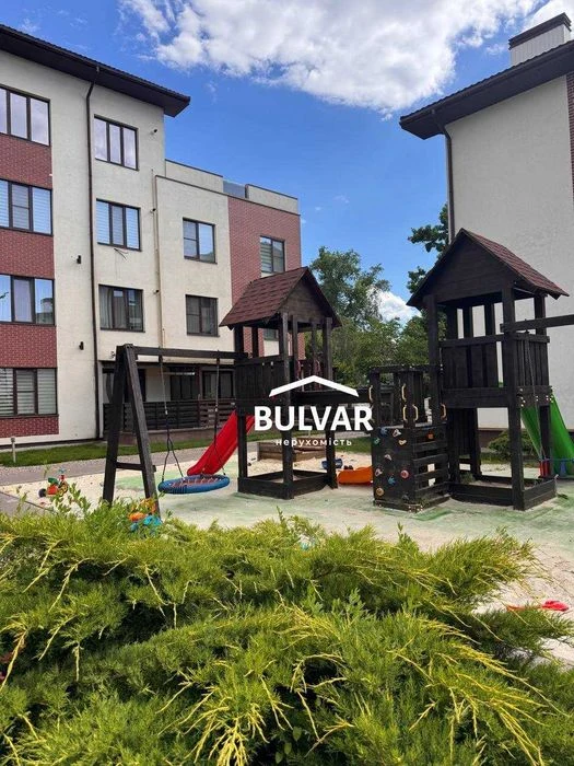 I will sell 1-2 sq.m. apartments in the club residential complex "Klemenova Dacha" with a swimming pool,