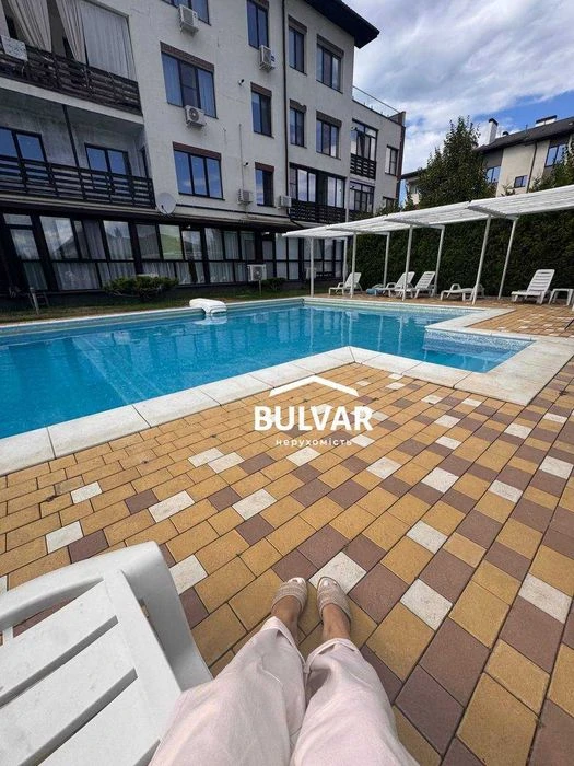 I will sell 1-2 sq.m. apartments in the club residential complex "Klemenova Dacha" with a swimming pool,