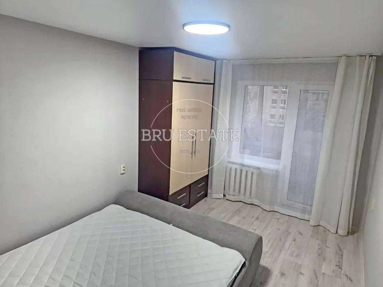 Продаж 1-к квартири вул Симиренка 24 А Святошинський р-н Бор