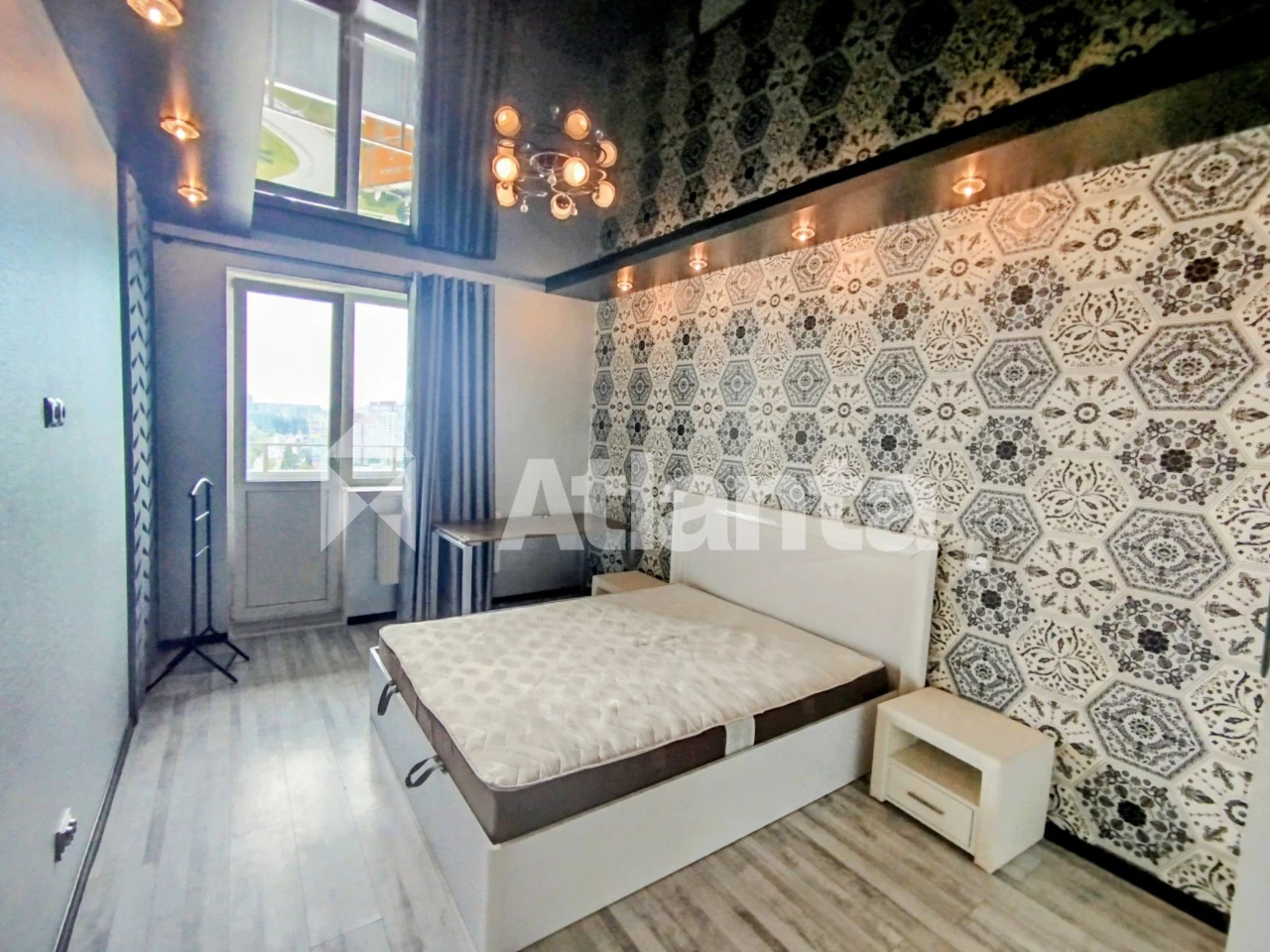 1 кімн.кв.53м2.;поверх 19/25. Метро"Теремки". Держ.програми.