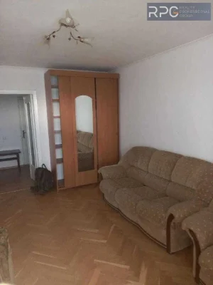 Продам 2к квартиру Шевченківський Сирець Щусєва