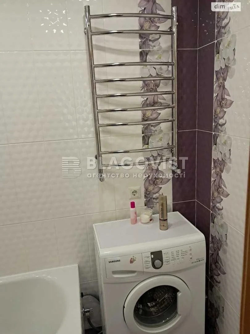 Продаж 3-кім кв-ри вул Івана Неходи 5, Соломенка.