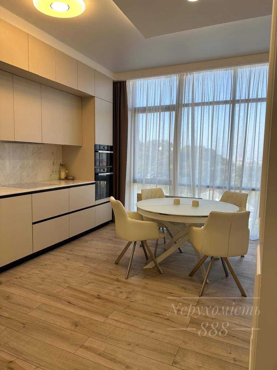 Продаж 2к 56 м² ЖК Зелений Замок | вид на Поділ | інвертор +