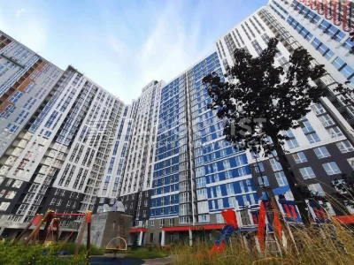 Продаж 3К Київ Бабича Гліба Канальна 8Б Причал 8 поверх 2 мо