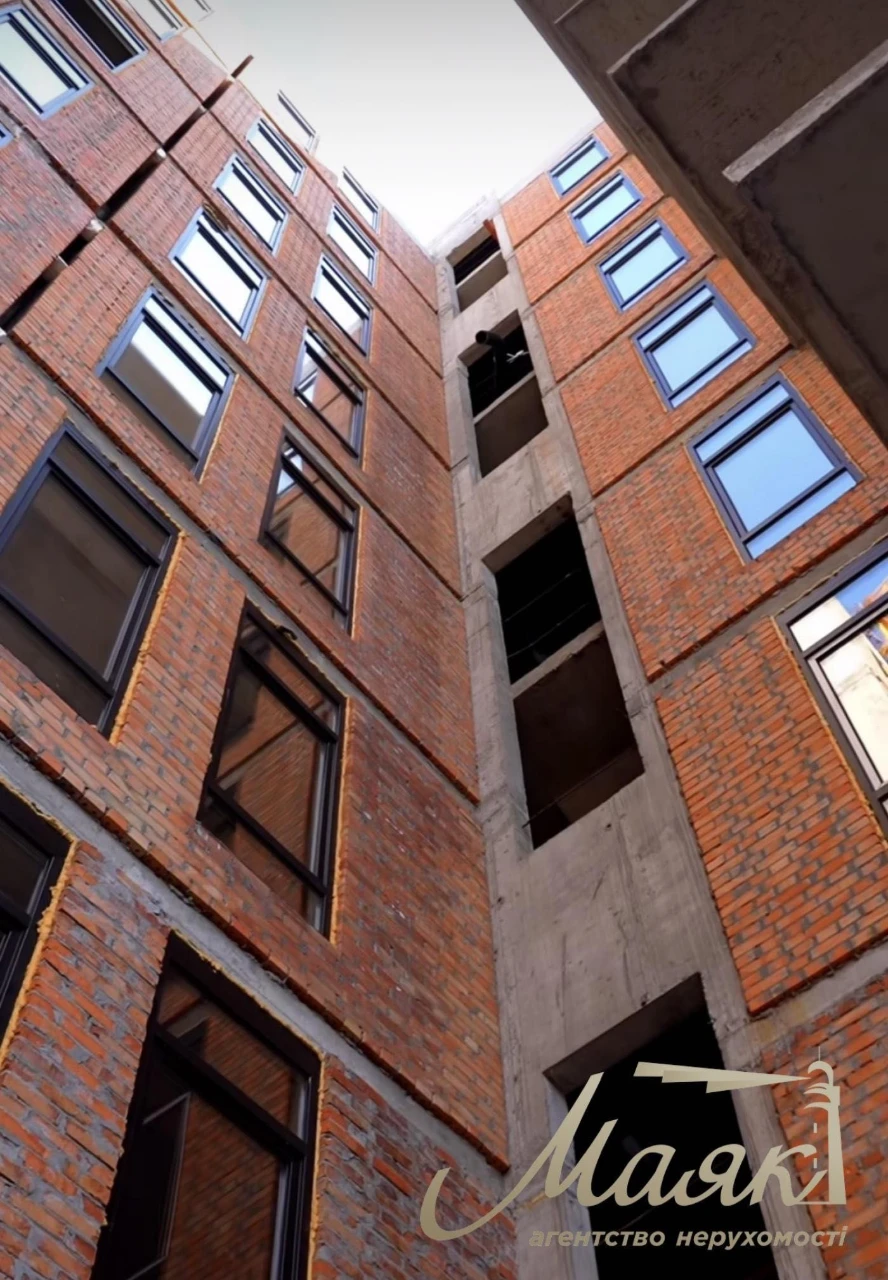 Продаж 2-кімнатної квартири 46,88 м² у Клубному будинку OLEG
