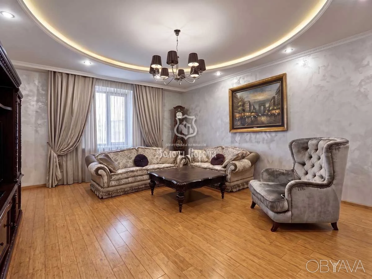 3-комнатная квартира, 136.00 кв.м