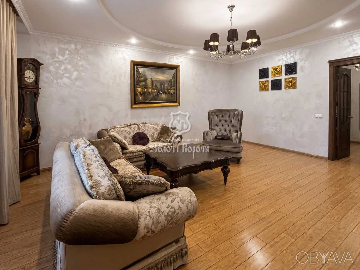 3-комнатная квартира, 136.00 кв.м