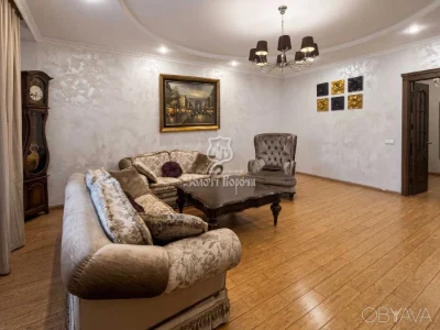 3-комнатная квартира, 136.00 кв.м