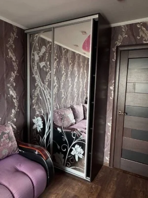 Продам 2к квартиру Лівобережний-3