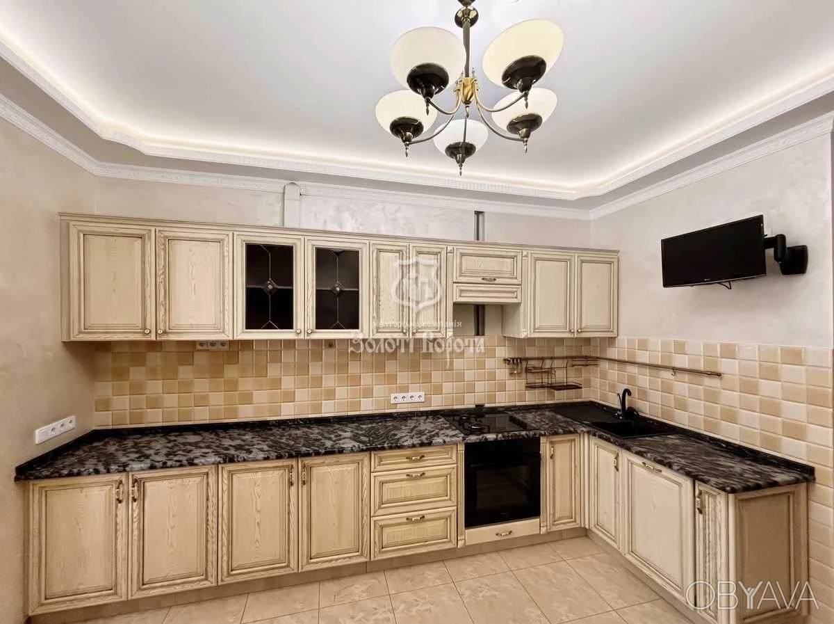 3-комнатная квартира, 136.00 кв.м