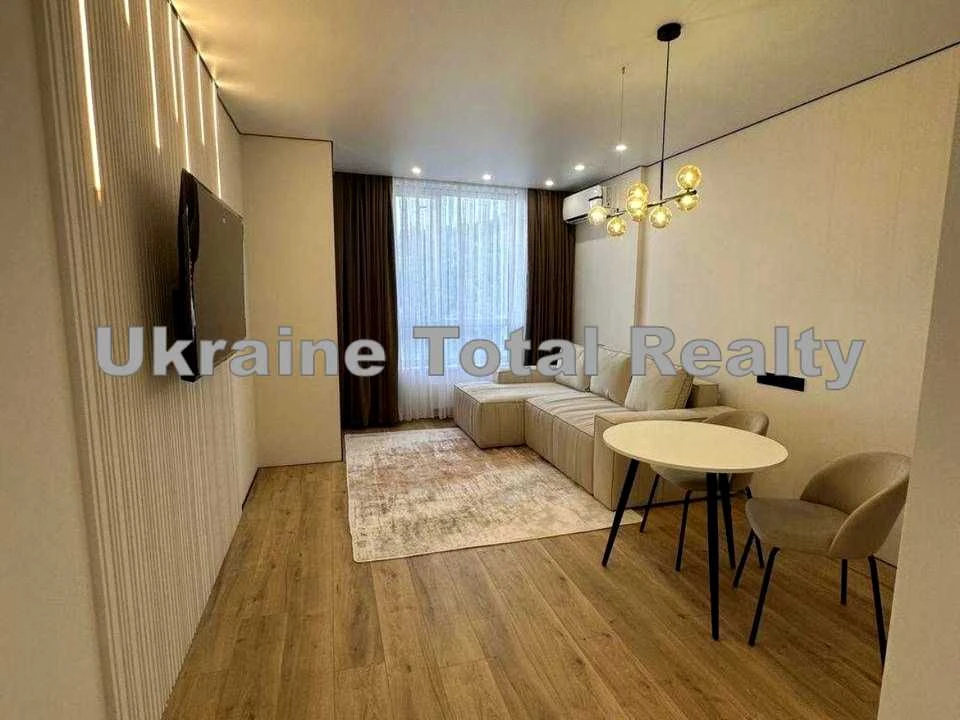 Квартира. Київ, Столичне шосе